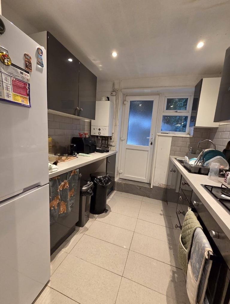 Lowther Road, Cathays, Cardiff, CF24 3BY