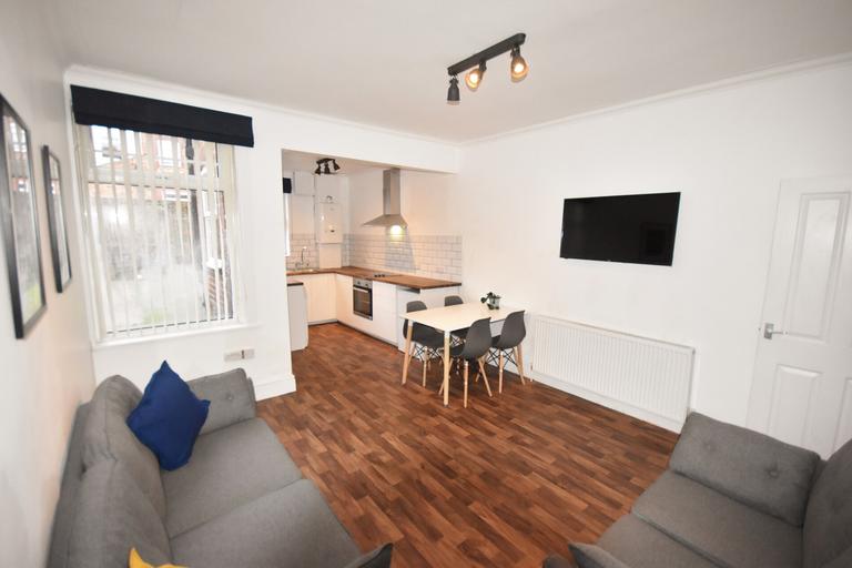 5 bedroom house for rent Denham Road, Sheffield, S11 8NE UniHomes