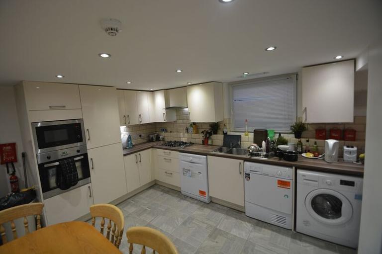 11, Wetherby Grove, , Leeds, Burley, Leeds, LS4 2JH