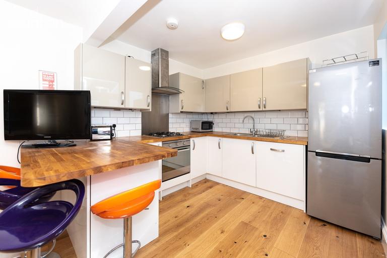 Stanmer Park Road, City Centre, Brighton, BN1 7JL