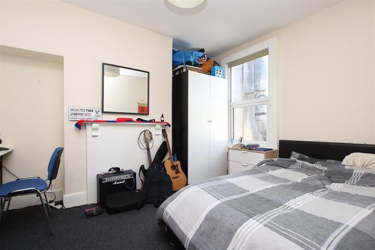 Lower Bristol Road, City Centre, Bath, BA2 3BG