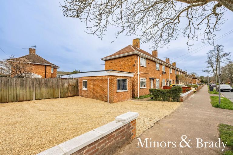 Scarnell Road, North & West Earlham, Norwich, NR5 8HT