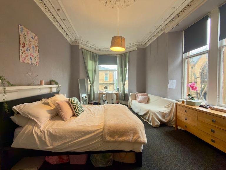 Gibson Street, 1/L, West End, Glasgow, G12 8LY