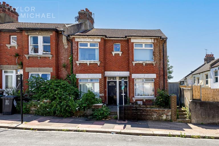 Milner Road, Elm Grove, Brighton, BN2 4BS Milner Road, Elm Grove, Brighton, BN2 4BS