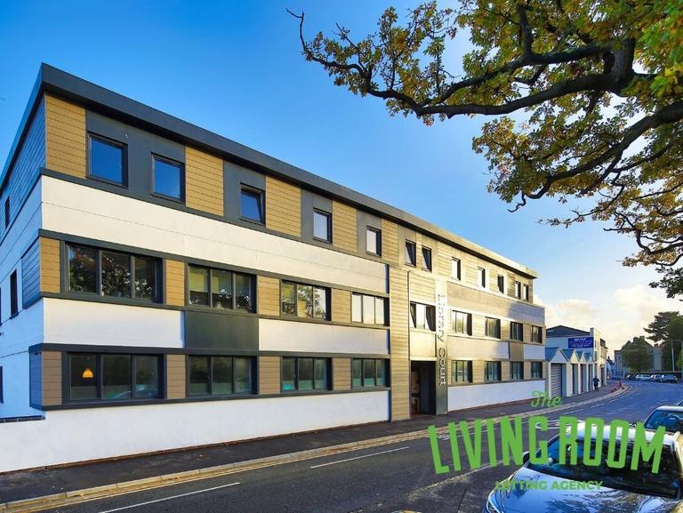 Fairoak Road, Cathays, Cardiff, CF24 4PX