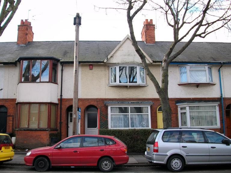 4 bedroom house for rent Fosse Road South, Leicester, LE3 1AE UniHomes