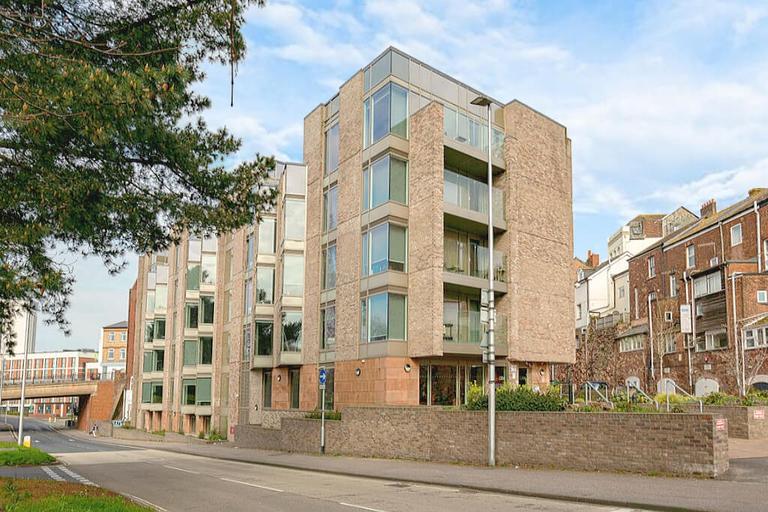 Frog Street, City Centre, Exeter, EX1 1FE