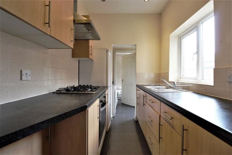 St Margaret Road, Stoke, Coventry, CV1 2BU