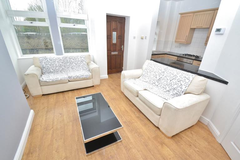 Swinnow Road, Burley, Leeds, LS13 4DN