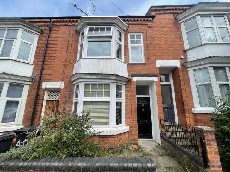 Lorne Road, Clarendon Park, Leicester, LE2 1YG