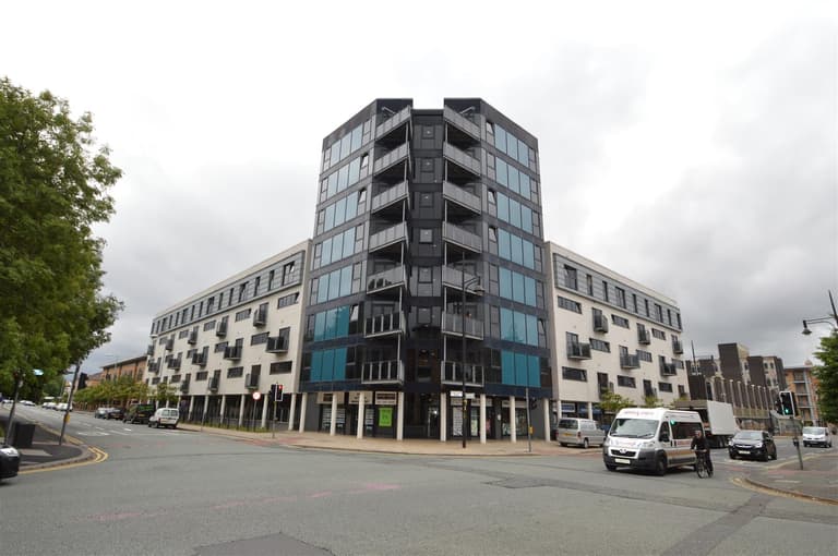 Bishops Corner, Hulme, Manchester, M15 4UW Bishops Corner, Hulme, Manchester, M15 4UW