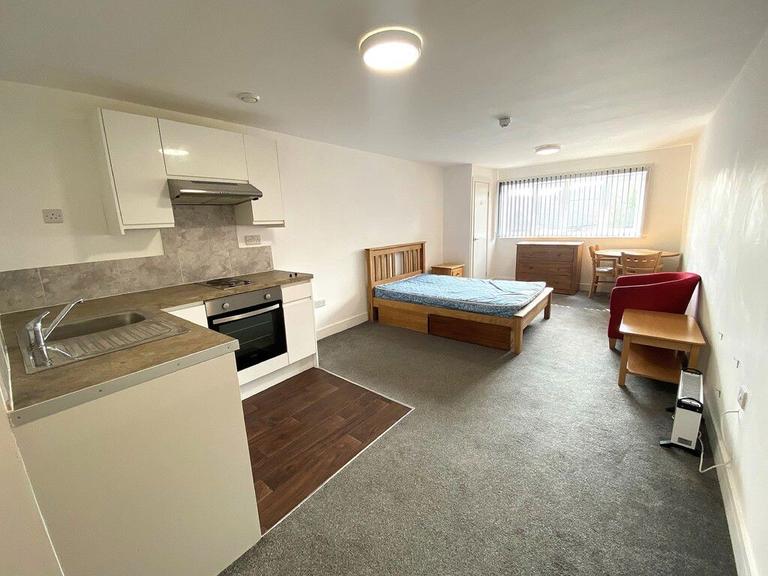 Lake Road, City Centre, Portsmouth, PO1 4HA