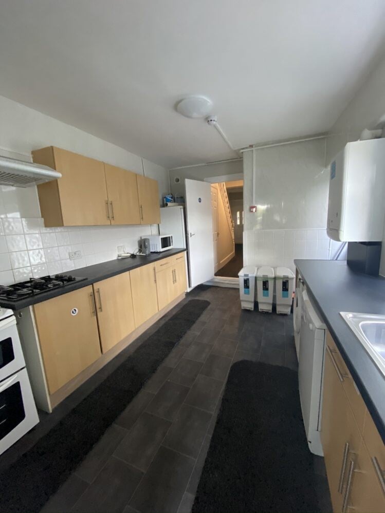 6 bedroom house for rent Marlborough Road Brynmill, Swansea, SA2 0DY