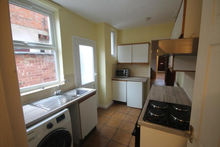 4 bedroom house for rent Ullswater Street, Leicester, LE2 7DU UniHomes