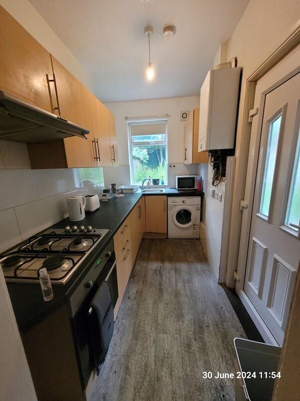 Elliott Road, Crookesmoor, Sheffield, S6 3GN