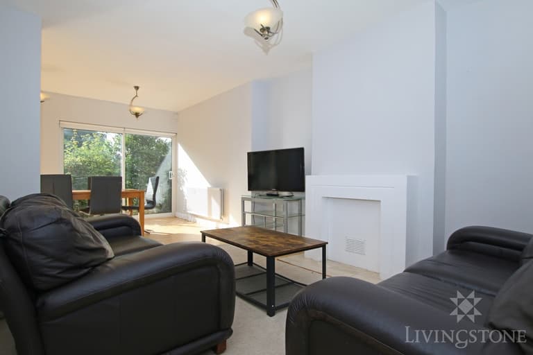 Leicestershire, Clarendon Park, Leicester, LE2 3FD Leicestershire, Clarendon Park, Leicester, LE2 3FD
