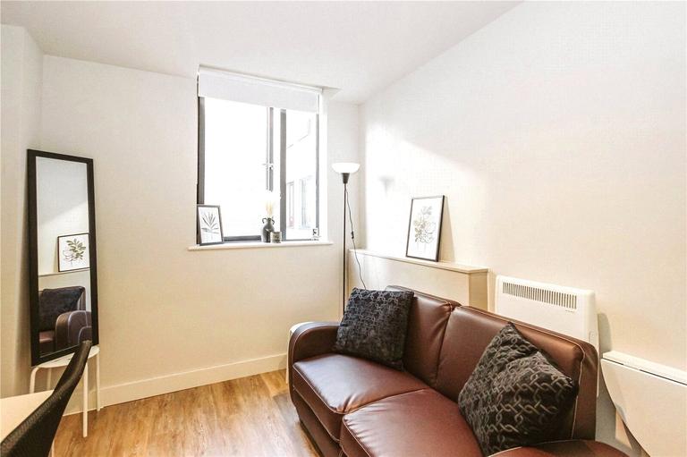 Grove Road, City Centre, Bristol, BS23 2AA