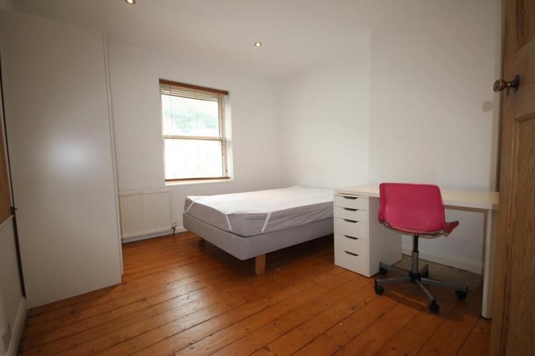 5 bedroom house for rent Ringmer Road Brighton, Brighton, BN1 9JA