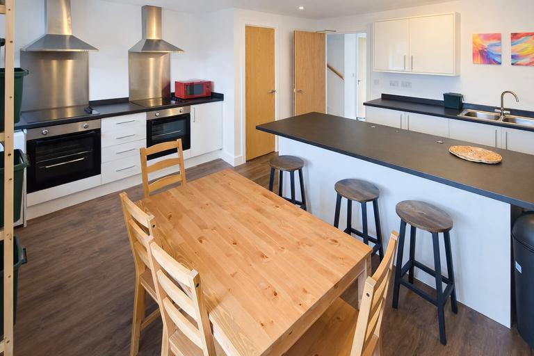 John Saint Quinton Close, Stoke Gifford, Stoke Gifford, Bristol, BS34 8AE