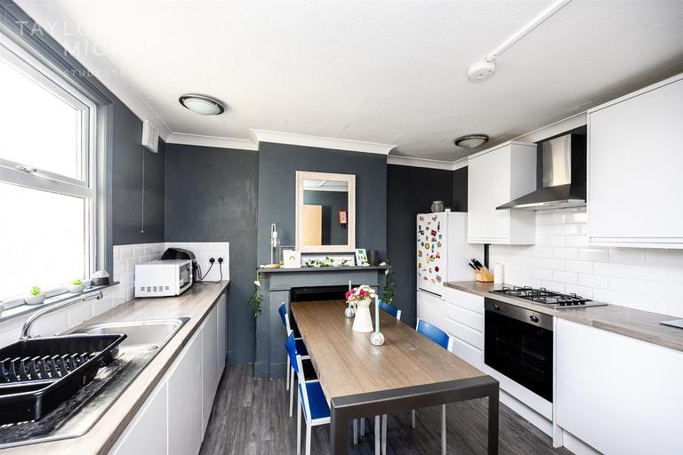 Elm Grove, Elm Grove, Brighton, BN2 3DA