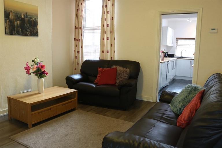 Evelyn Street, Beeston, Nottingham, NG9 2EU