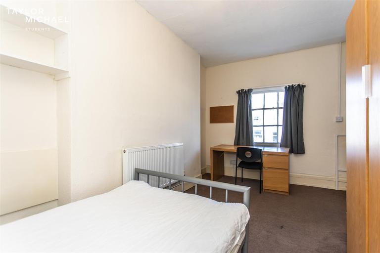 Bedford Square, City Centre, Brighton, BN1 2PL