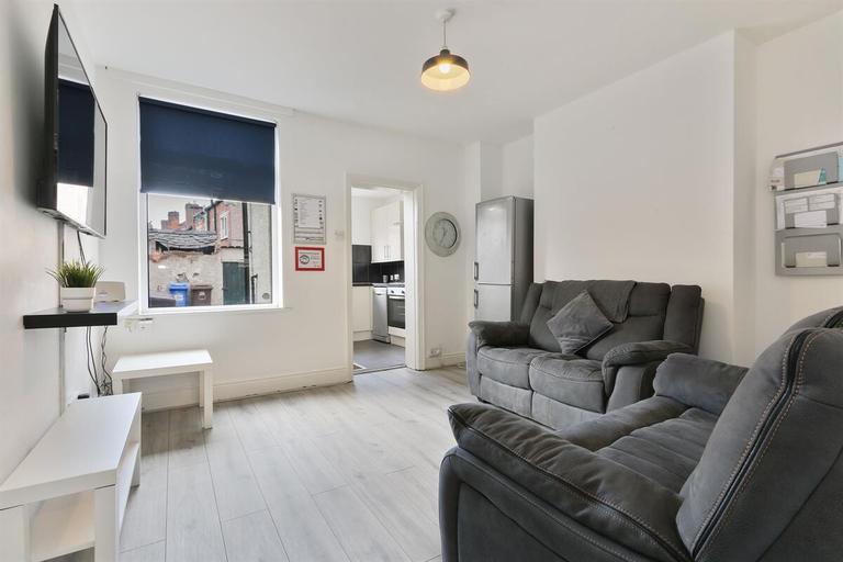 Cowlishaw Road, Ecclesall, Sheffield, S11 8XF