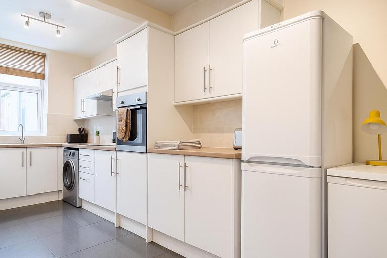 Priestley Street, Highfield, Sheffield, S2 4DD
