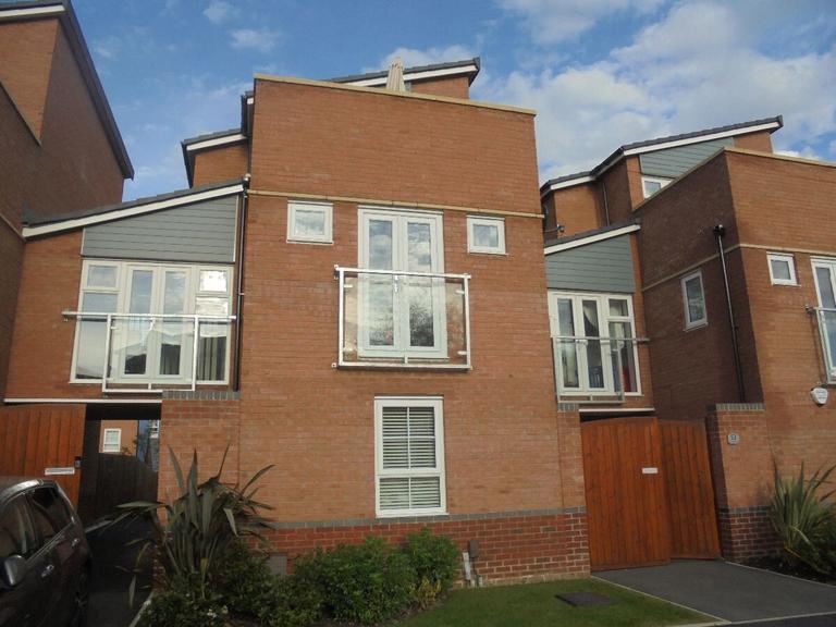 The Moorings, Lower Coundon, Coventry, CV1 4LR