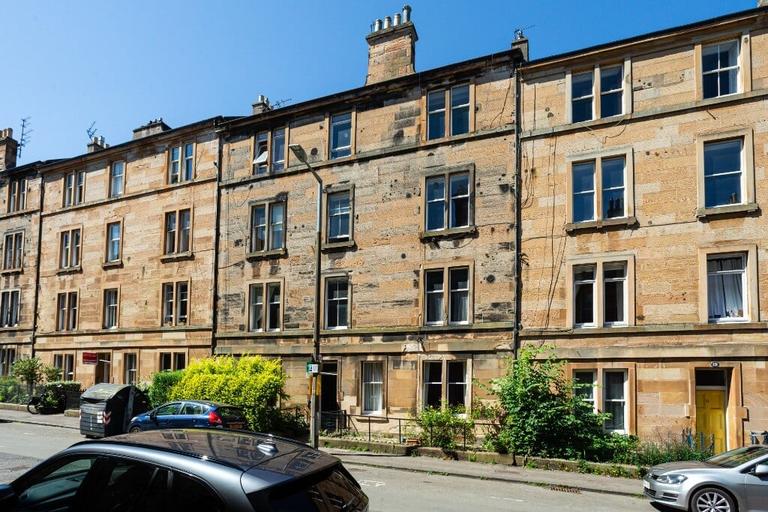 Livingstone Place, (2F1), Marchmont, Edinburgh, EH9 1PD