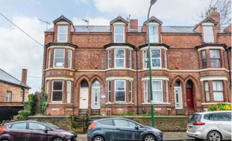 Radford Boulevard, Radford, Nottingham, NG7 5QG