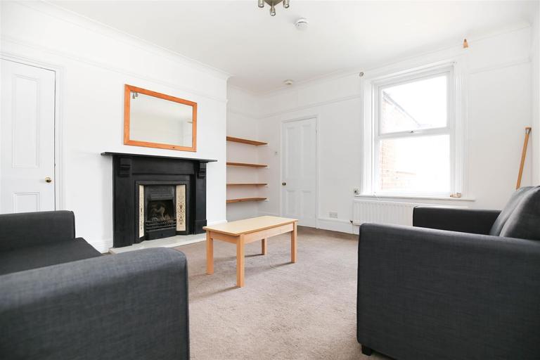 3 bedroom apartment for rent South View West, Newcastle, NE6 5PP UniHomes