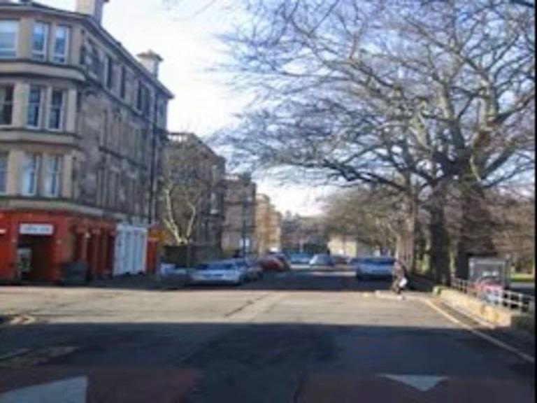 Melville Terrace, (3F1), Marchmont, Edinburgh, EH9 1LY