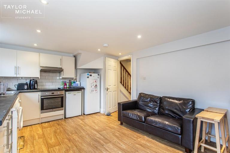 Hollingdean Terrace, Hanover, Brighton, BN1 7HA