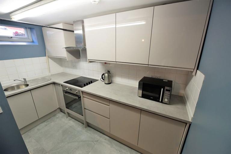 Harold Walk, Burley, Leeds, LS6 1PS