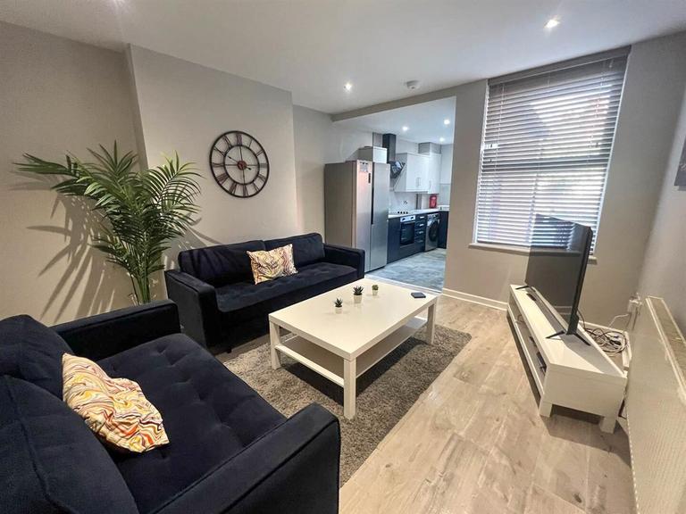 Club Garden Road, Ecclesall, Sheffield, S11 8BW