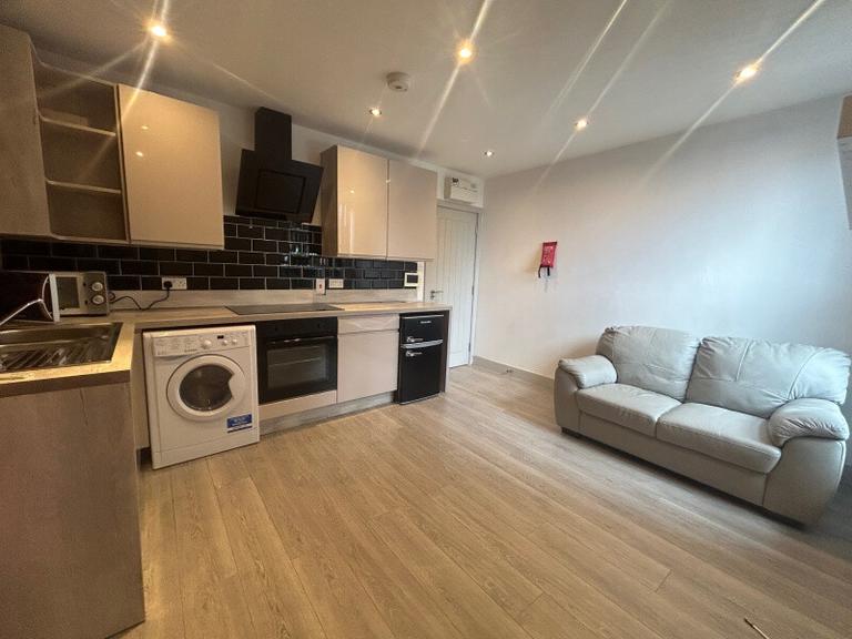 A Mary Vale Road, Selly Oak, Birmingham, B30 2DL