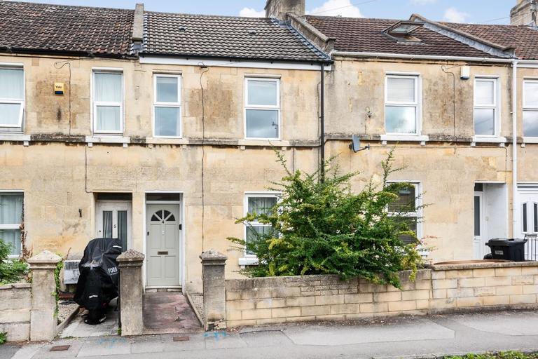 4 bedroom house for rent West Avenue, Bath, BA2 3QE UniHomes