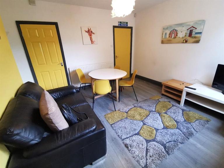 Charlotte Road, Highfield, Sheffield, S2 4EQ