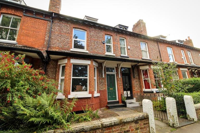 Chorlton Manchester, Chorlton-Cum-Hardy, Manchester, M21 8TZ