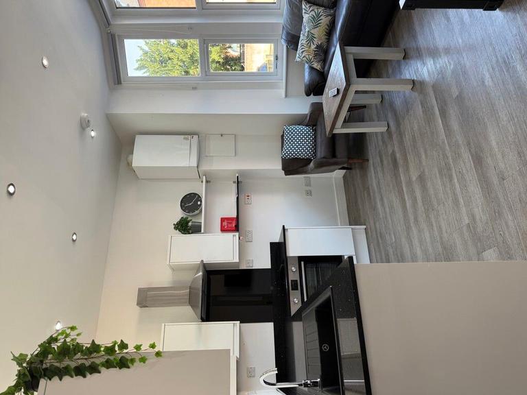 Charnwood Grove, West Bridgford, Nottingham, NG2 7NT