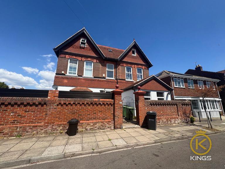 Edmund Road, Southsea, Portsmouth, PO4 0HZ
