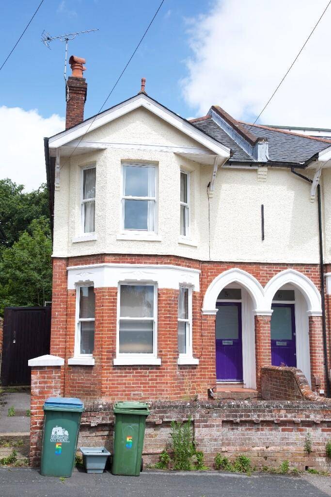 Oakhurst Road Hampshire, Highfield, Southampton, SO17 1PP