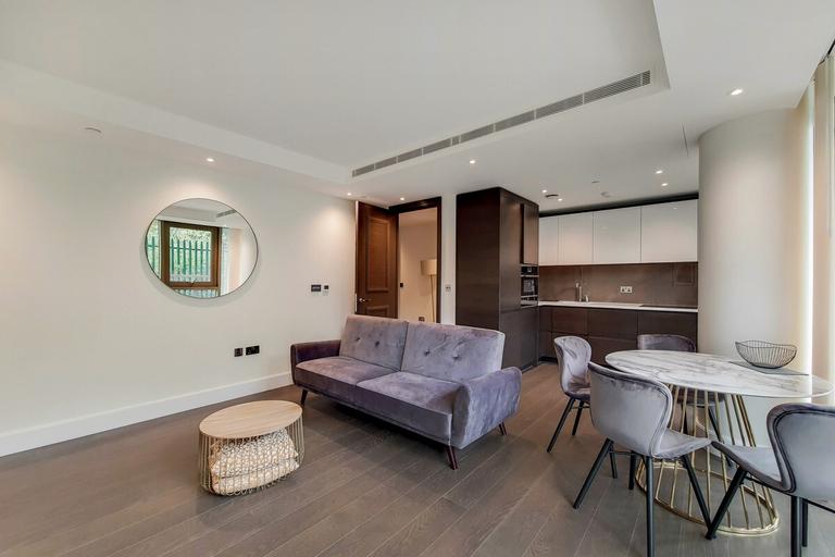 Warwick Lane Kensington, Hammersmith & Shepherd's Bush, London, W14 8DX
