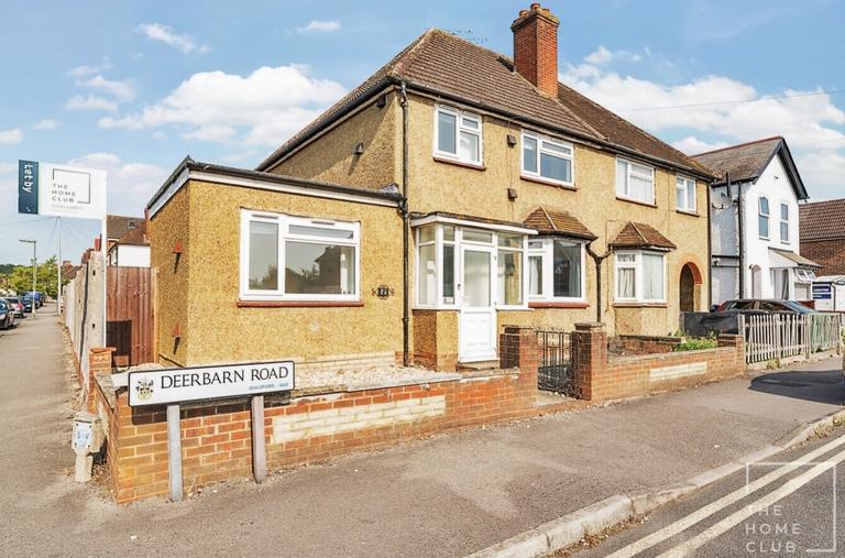Deerbarn Road, Guildford, Surrey, GU2 8AT