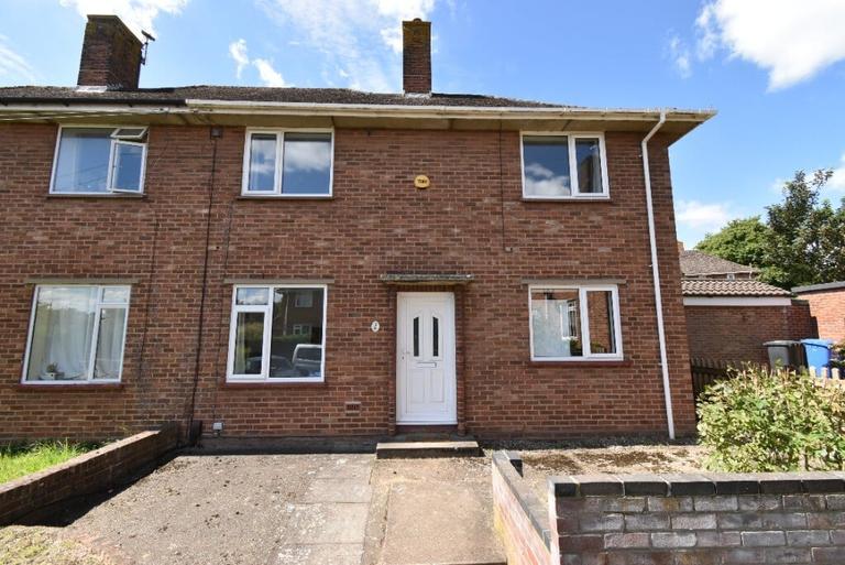 5 bedroom house for rent Cresswell Close, Norwich, NR5 8SB UniHomes