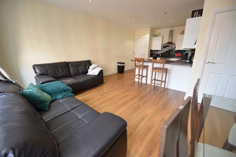 Flat 3, City Centre, Leeds, LS1 2TE