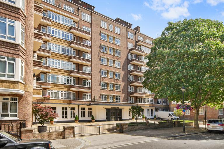 Portsea Hall, Paddington, London, W2 2BZ