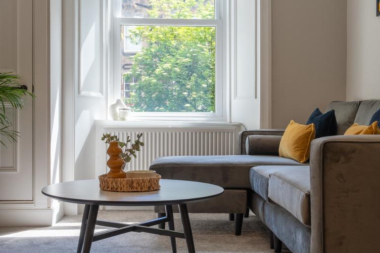 Milton Street, Newington, Edinburgh, EH8 8EZ