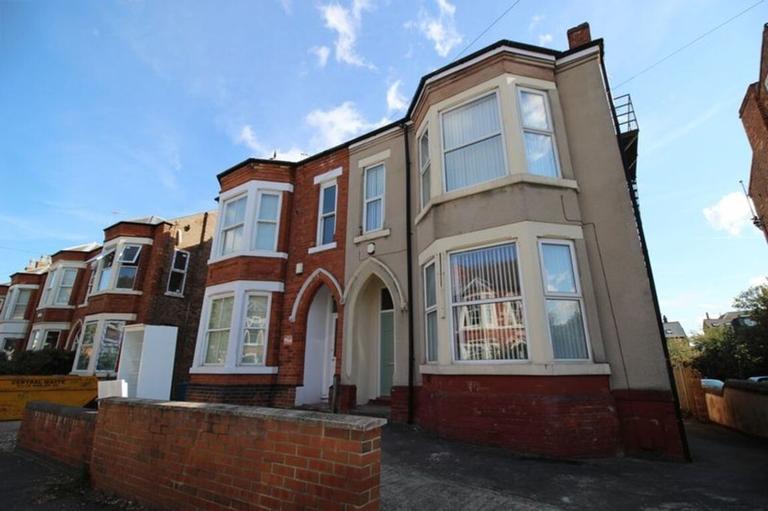 6 bedroom house for rent Henry Road, Nottingham, NG2 7NA UniHomes